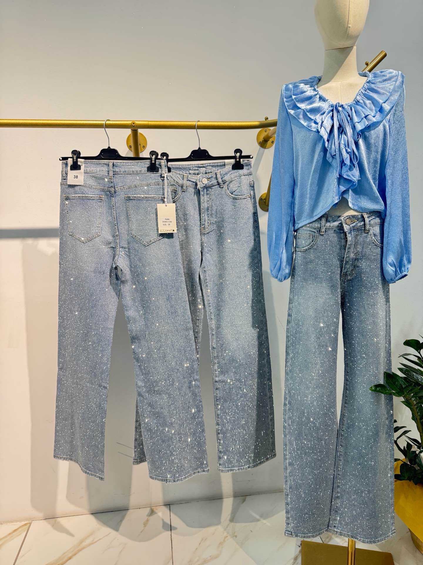 JEANS LONDON