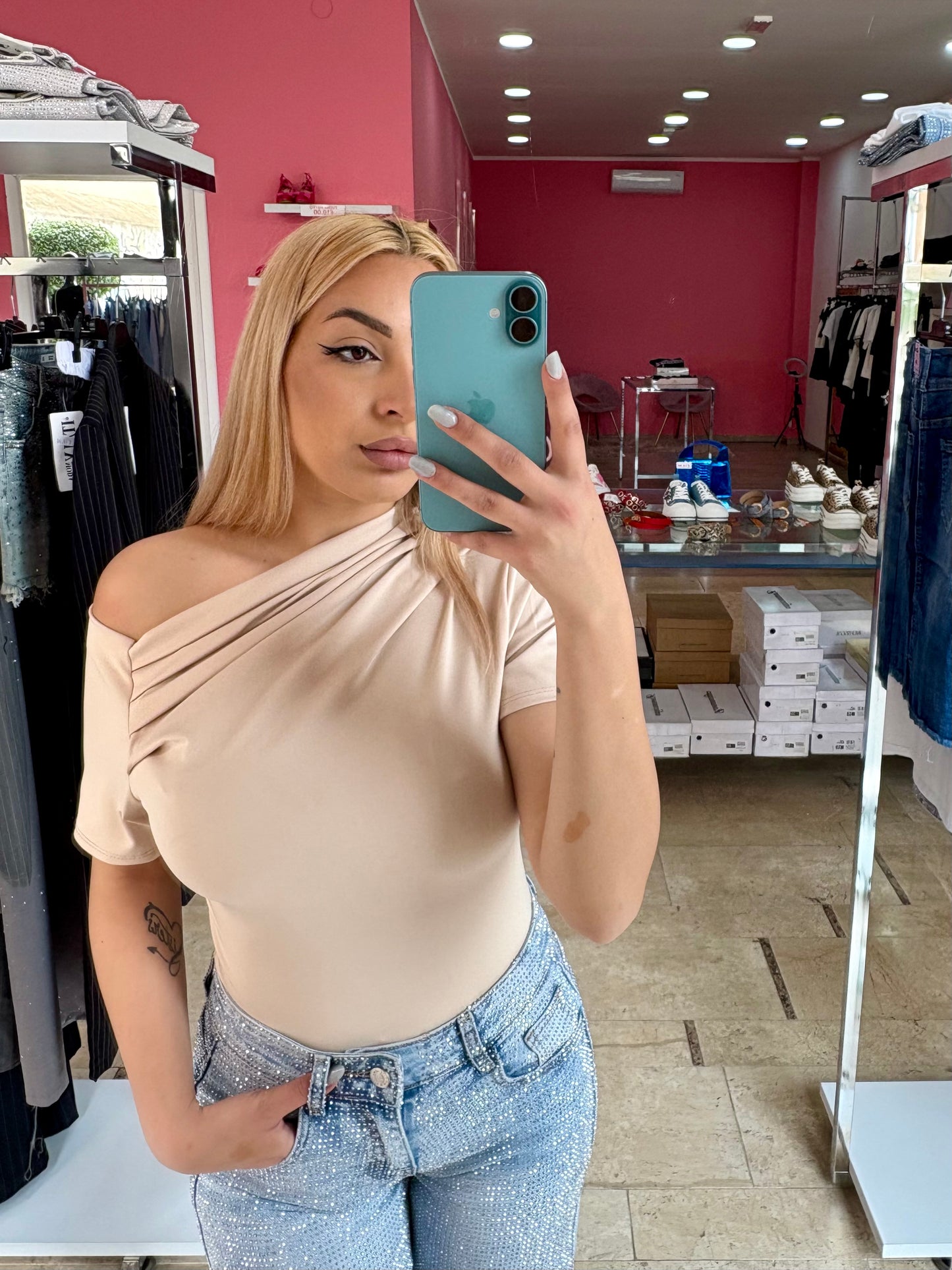BODY KIM